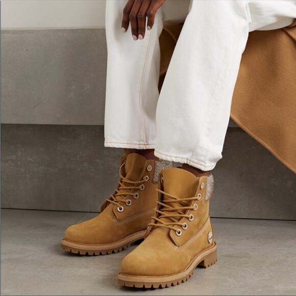 NEW JIMMY CHOO X TIMBERLAND Suede Crystal Encrusted Brown Classic Hiking Boot 9 - Picture 3 of 16